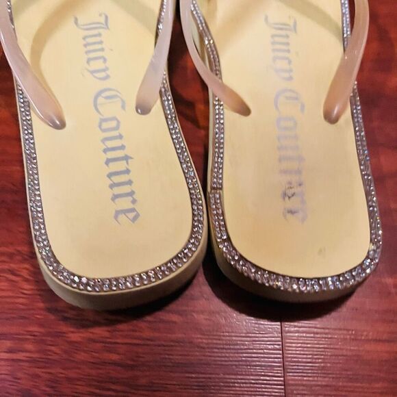 Juicy Couture Step into the sunshine Yellow flip flops 7 - Picture 6 of 12